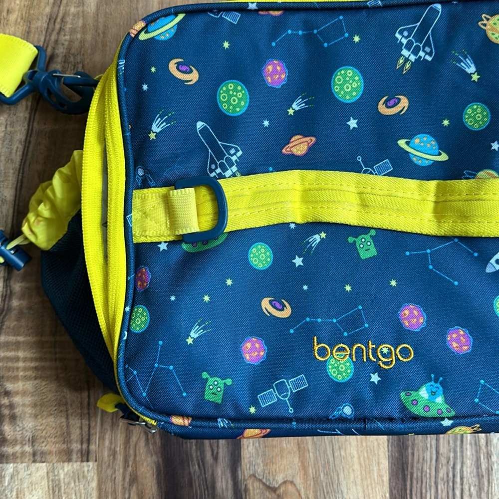 Bentgo Lunchbox - Picture 3 of 6